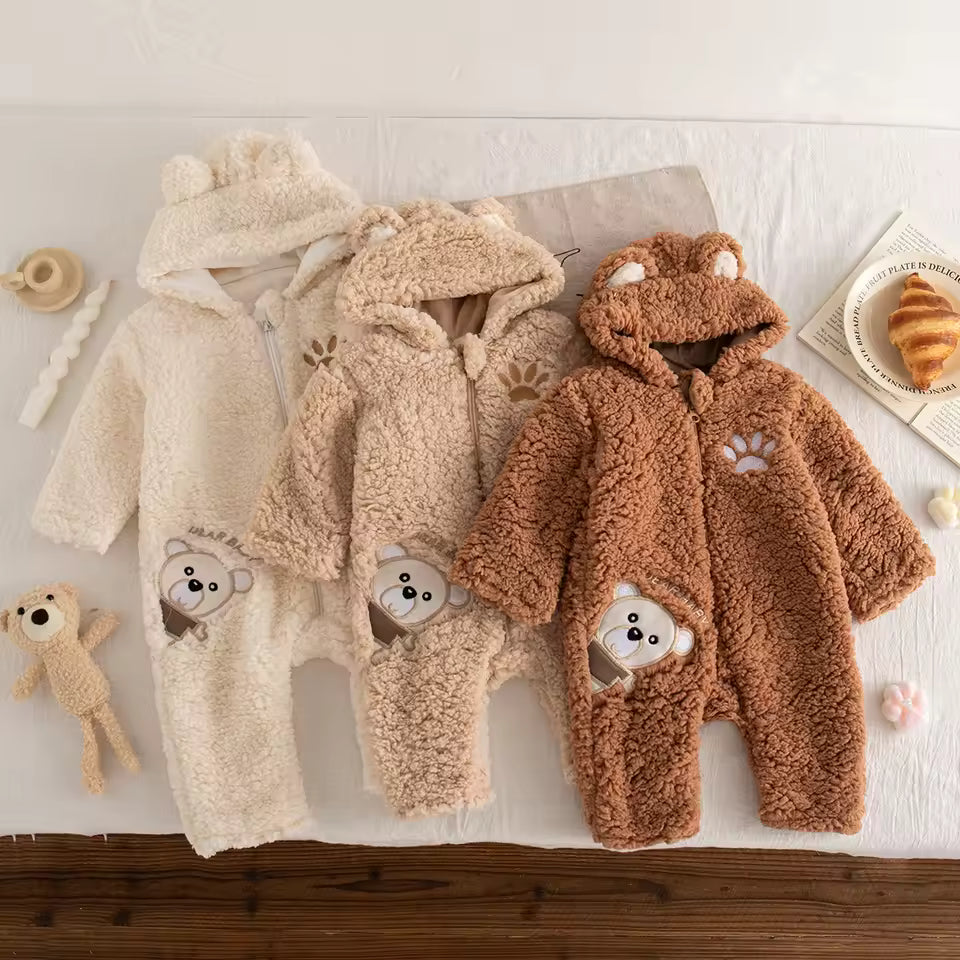 Winter Teddy Baby Strampler