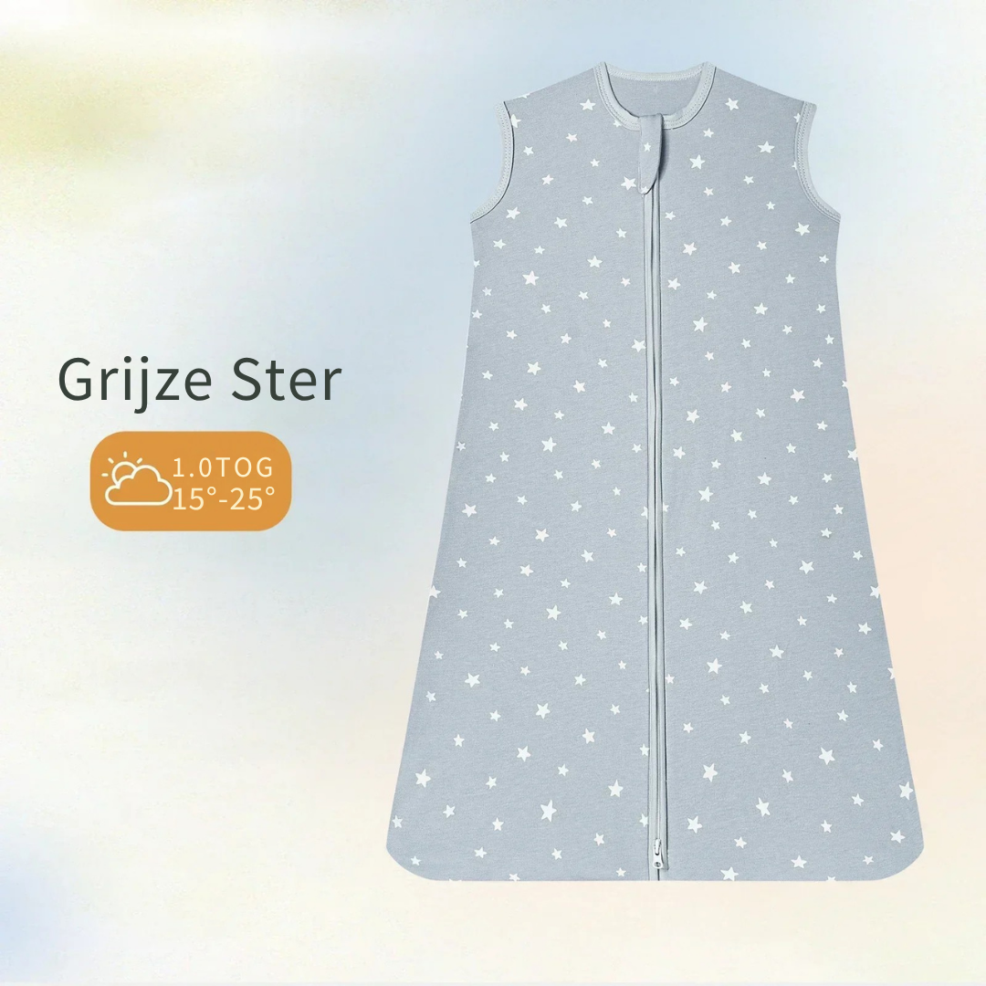 Baby romper with zipper