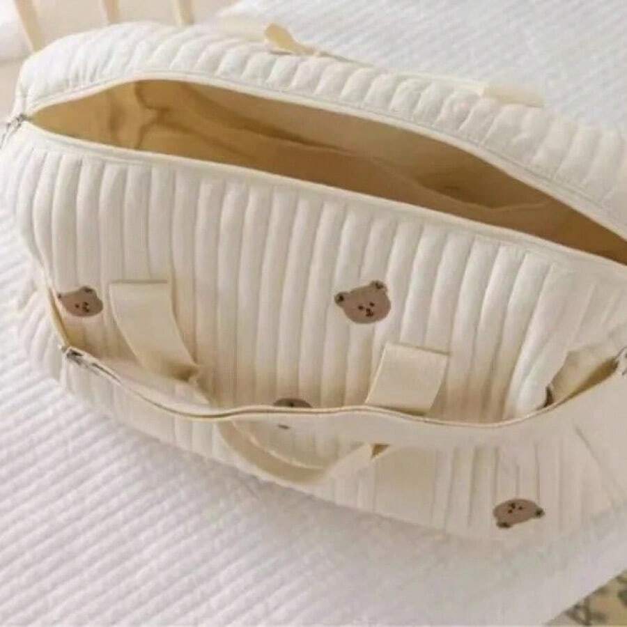 Wickeltasche aus Plüsch mit Bärenmotiv