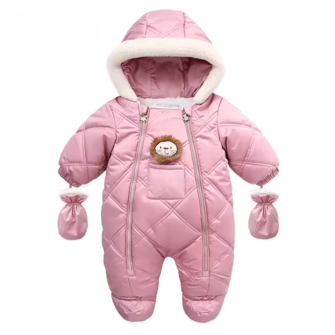 Babykleidung für Neugeborene im Winter
