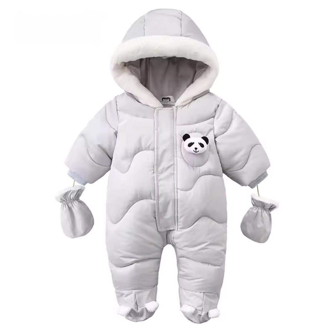 Babykleidung für Neugeborene im Winter