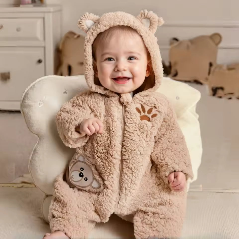 Winter Teddy Baby Strampler